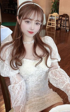 微笑む女性