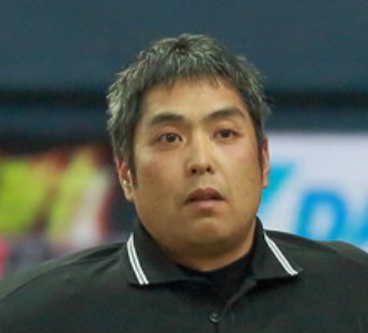 白井一行