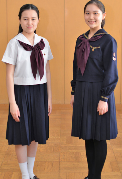 東洋英和女学院の制服