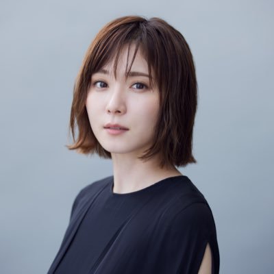 松岡茉優