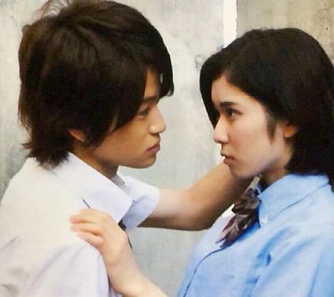 菊池風磨松岡茉優GTO