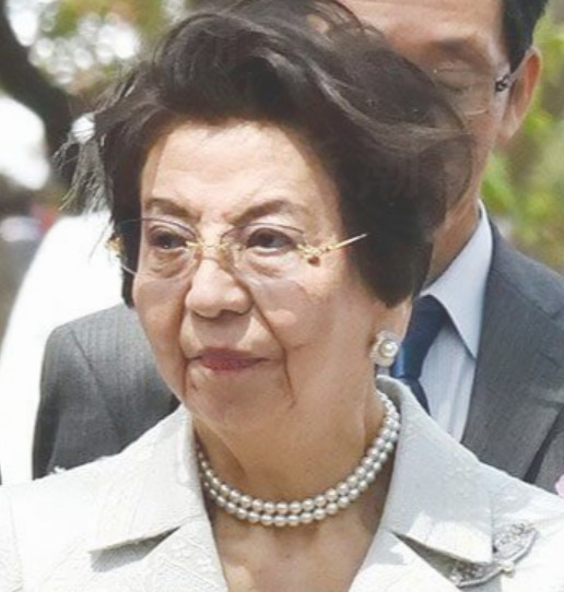 安倍洋子