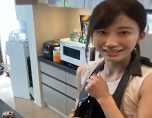 小倉優香キッチン