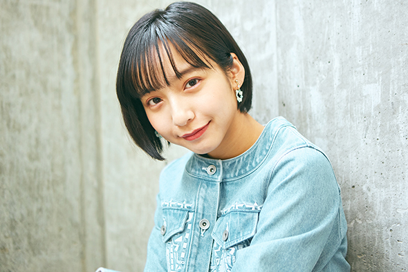 山之内すず